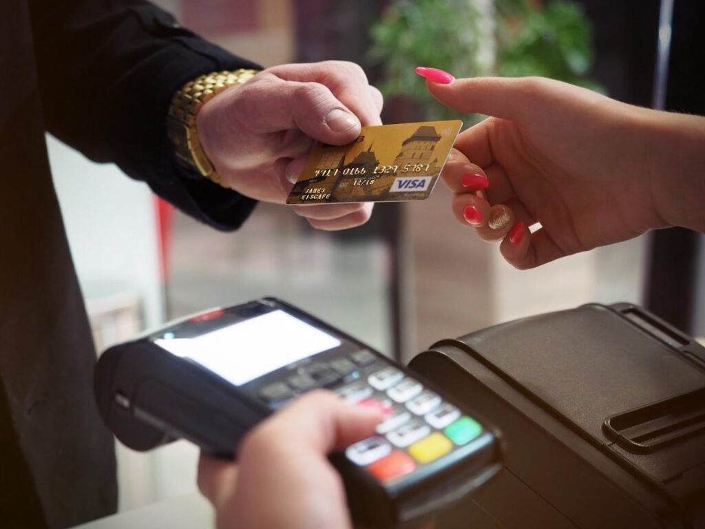Banking & Credit: How to Improve Your Credit Score Fast